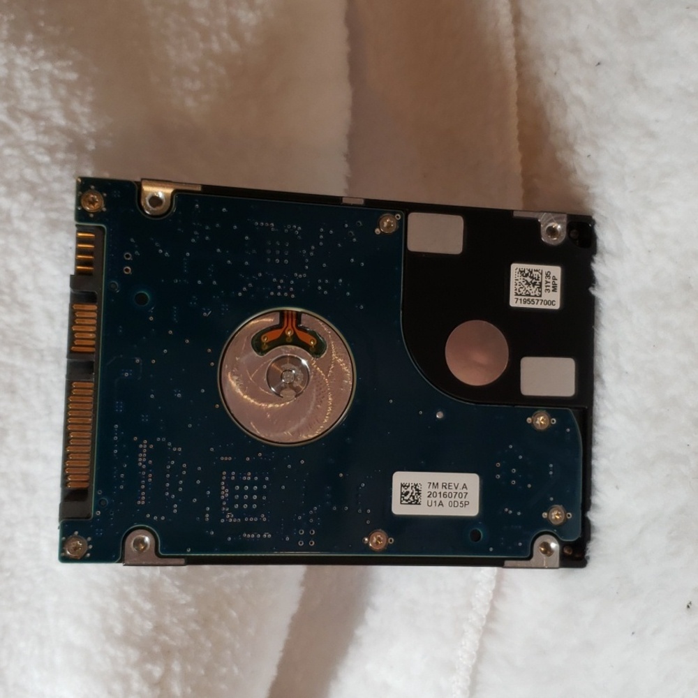 Silver Laptop HDD 2TB - Picture 2 of 4